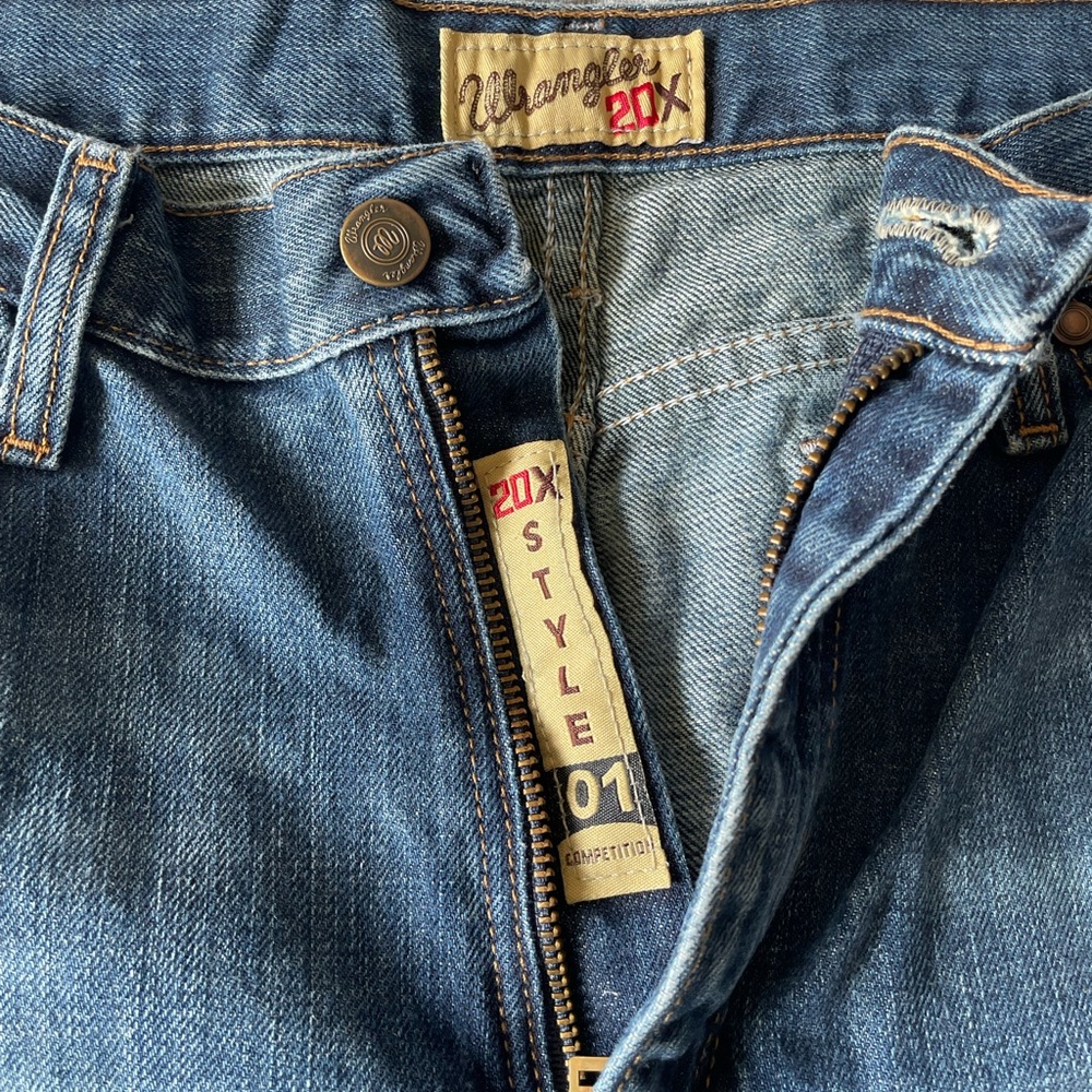 Mens Wrangler 20x Jeans 33x34